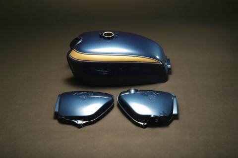 CB750K2 プラネットブルーメタリック タンク&SCセット